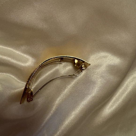 ASOS Gold Hair Barrette Clip - Picture 5 of 6